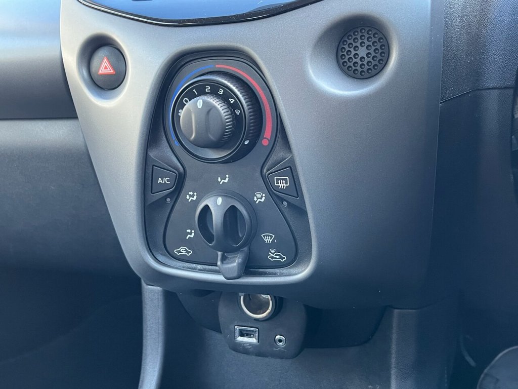 Used Toyota AYGO 2019 for sale - 77452344: Photo 15