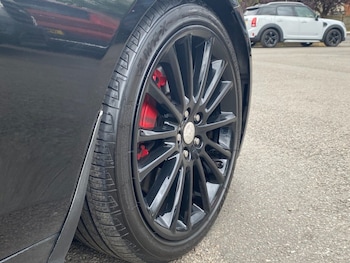 Used Jaguar XE 2015 for sale - 75703440: Photo