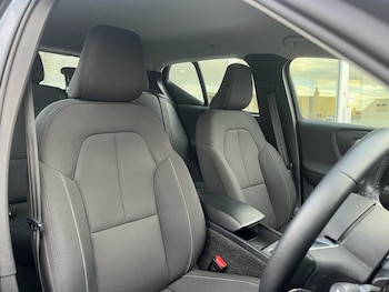 Used Volvo XC40 2021 for sale - 78401190: Photo