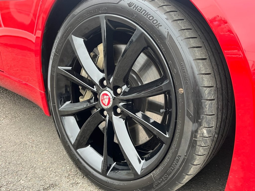 Used Jaguar F-Type 2019 for sale - 77780776: Photo 15