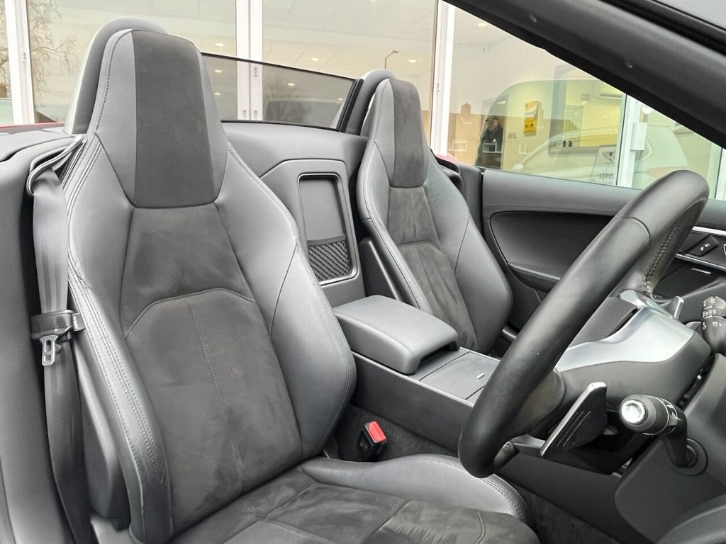 Used Jaguar F-Type 2019 for sale - 77780776: Photo 4