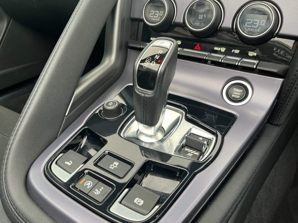 Used Jaguar F-Type 2019 for sale - 77780776: Photo 9