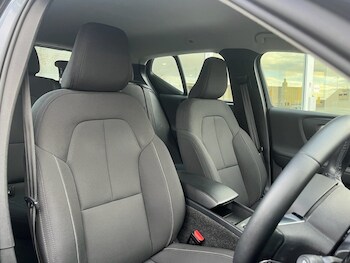 Used Volvo XC40 2021 for sale - 77654560: Photo