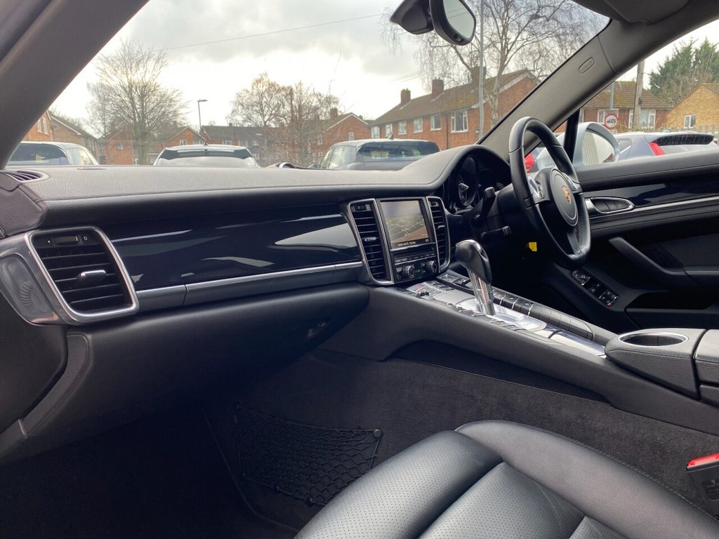Used Porsche Panamera 2015 for sale - 77608616: Photo 7