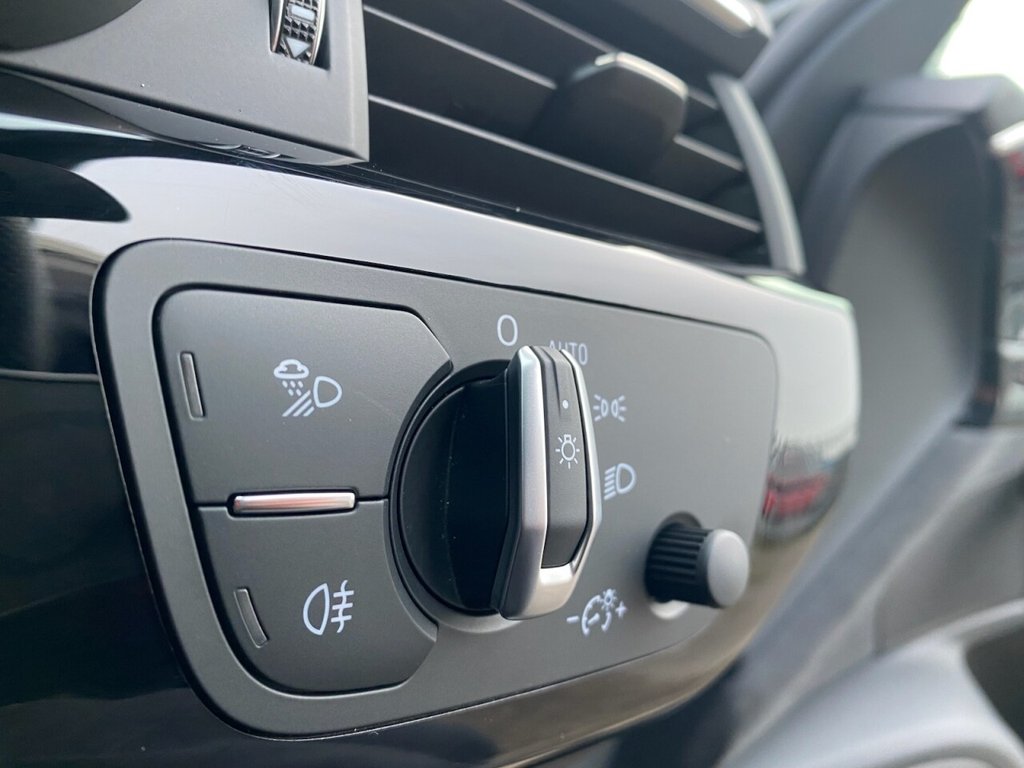 Used Audi A4 2022 for sale - 77327749: Photo 11