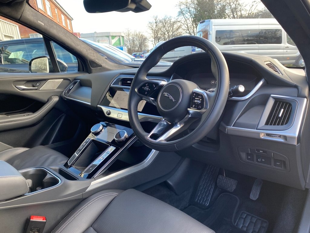 Used Jaguar I-Pace 2024 for sale - 76546988: Photo 5