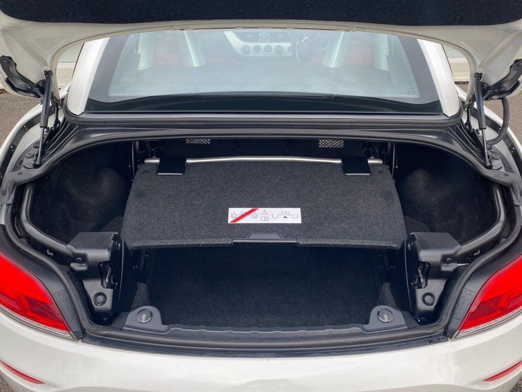 Used BMW Z4 2012 for sale - 76482480: Photo 32