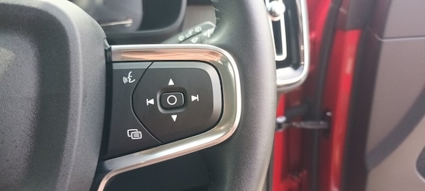 Used Volvo XC40 2021 for sale - 75062823: Photo 10