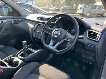 Used Nissan Qashqai 2018 for sale - 79404183: Photo