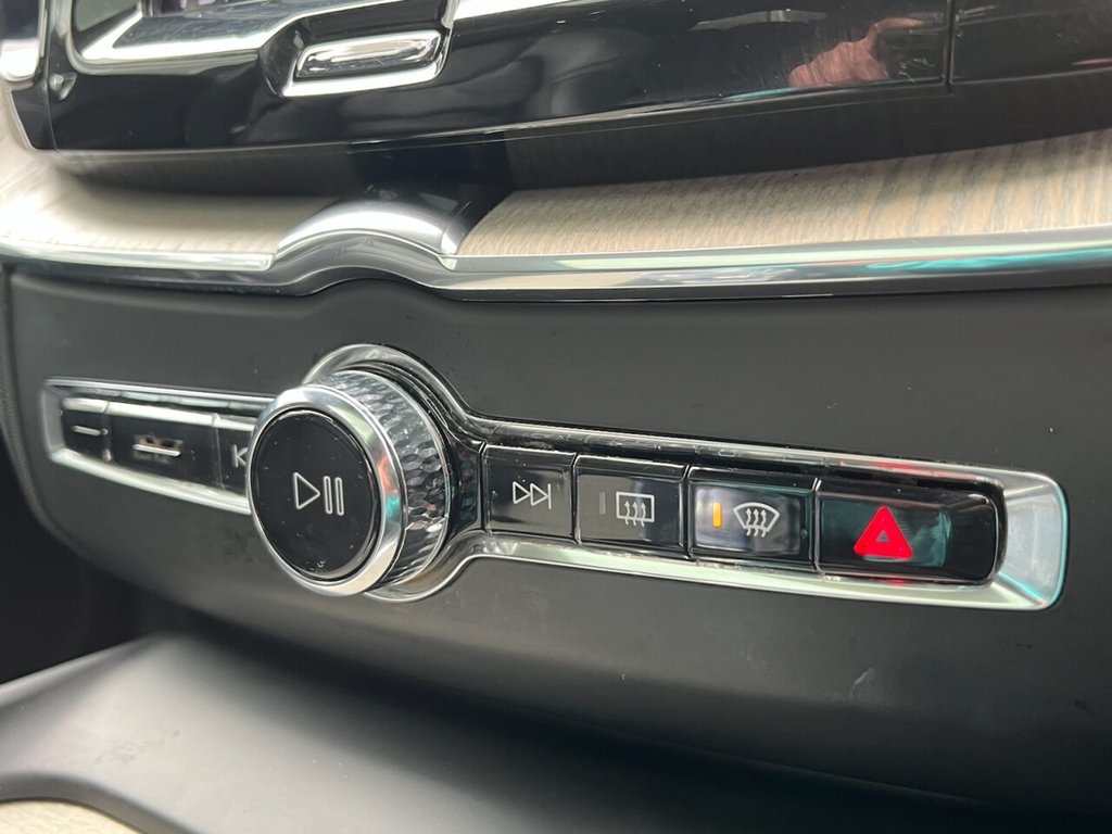 Used Volvo XC60 2021 for sale - 77534840: Photo 26