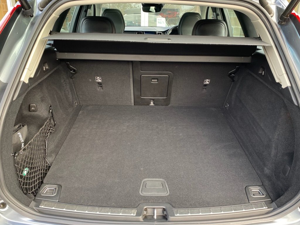 Used Volvo XC60 2019 for sale - 76642775: Photo 34