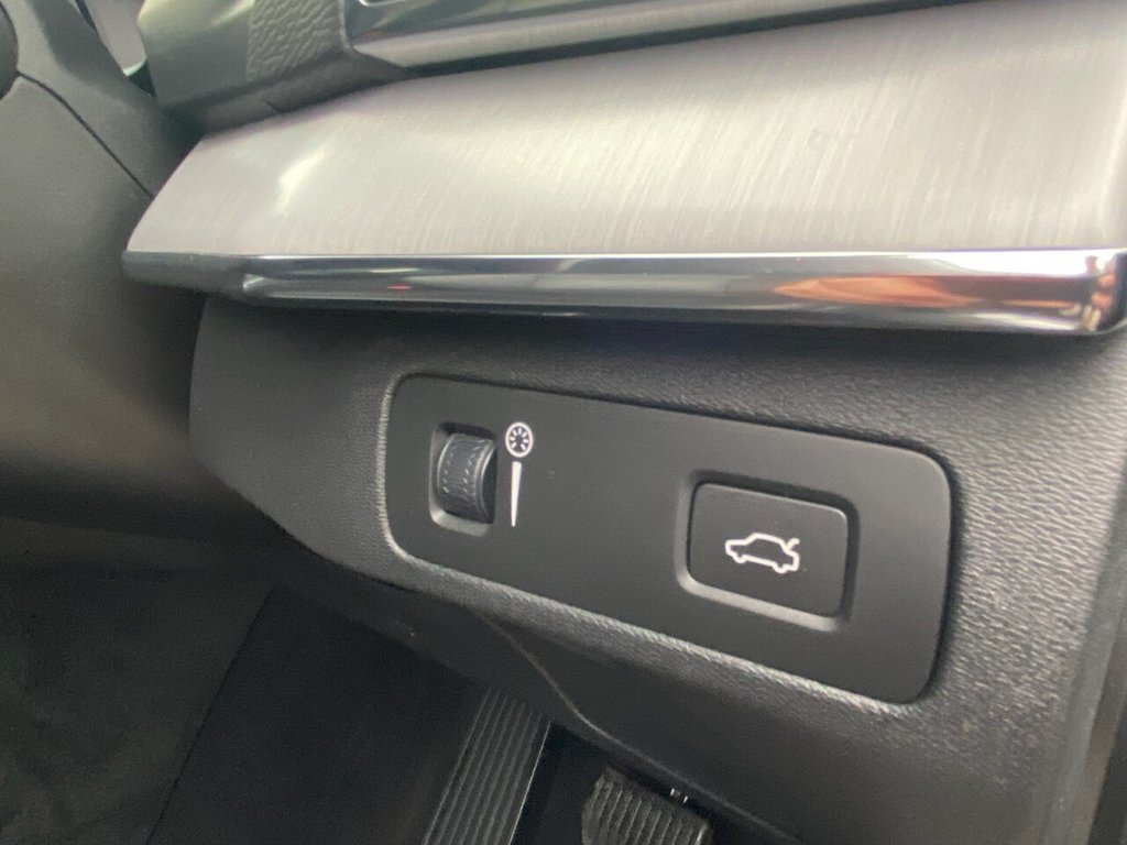 Used Volvo XC90 2020 for sale - 76416946: Photo 9