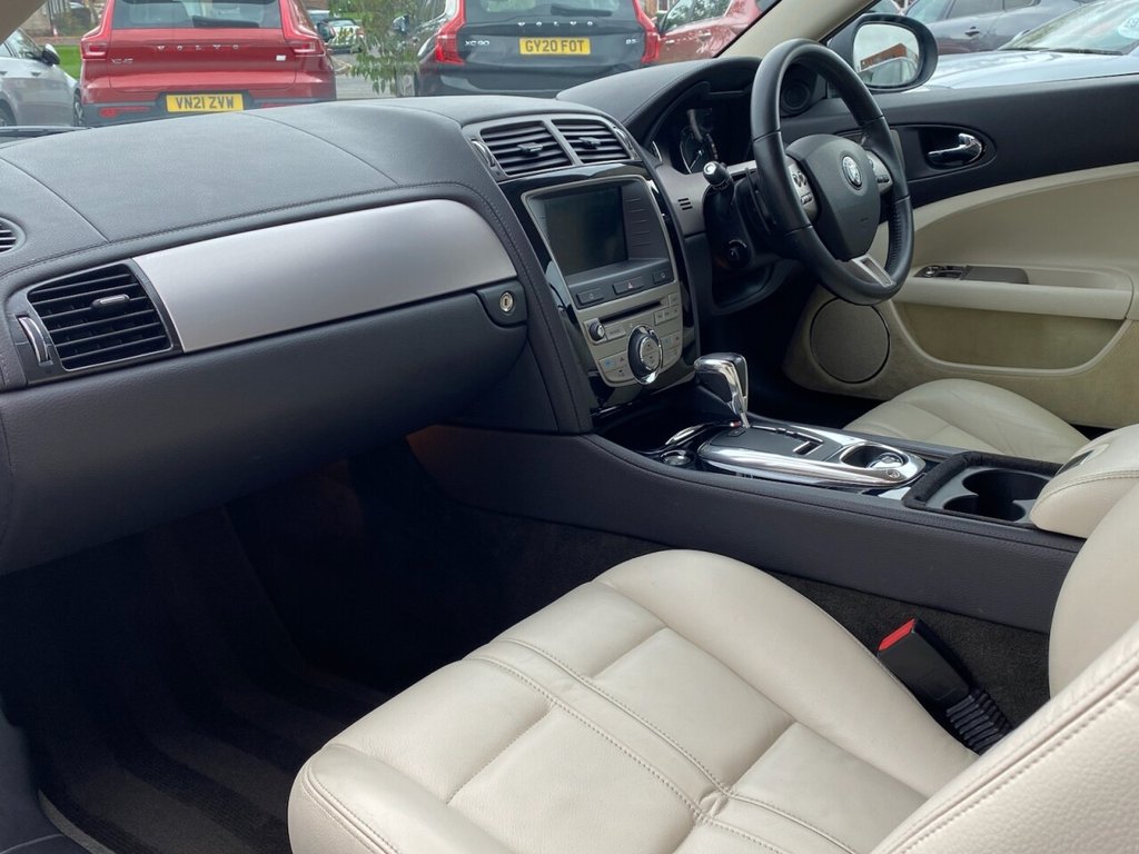 Used Jaguar XK 2009 for sale - 76481955: Photo 24