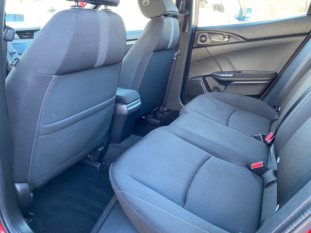 Used Honda Civic 2020 for sale - 76654944: Photo 24