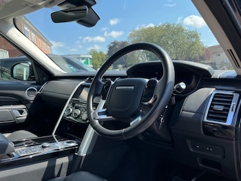 Used Land Rover Discovery 2020 for sale - 79186983: Photo