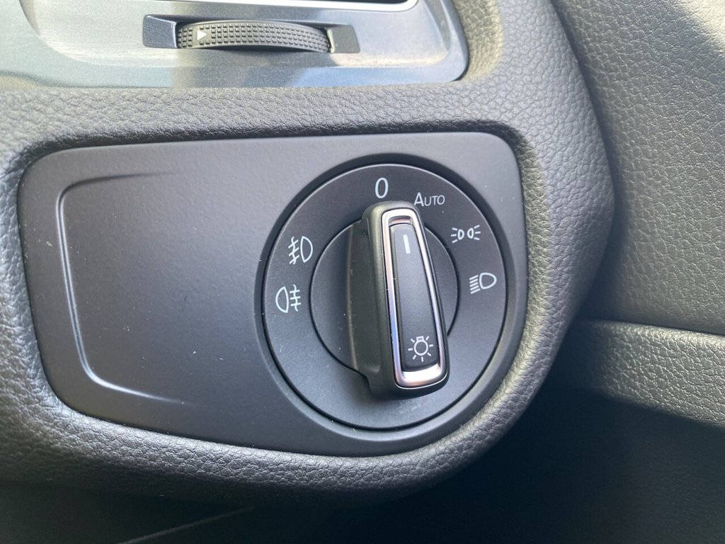 Used Volkswagen Golf 2019 for sale - 76184980: Photo 10