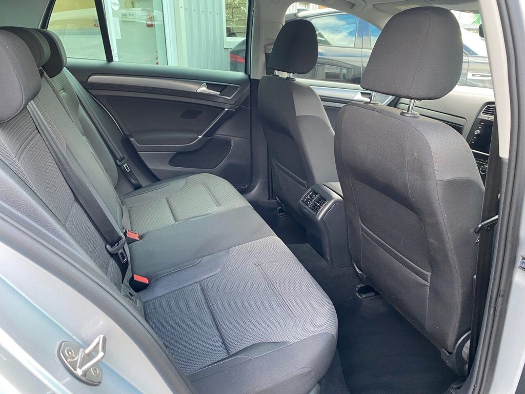Used Volkswagen Golf 2019 for sale - 76184980: Photo 21