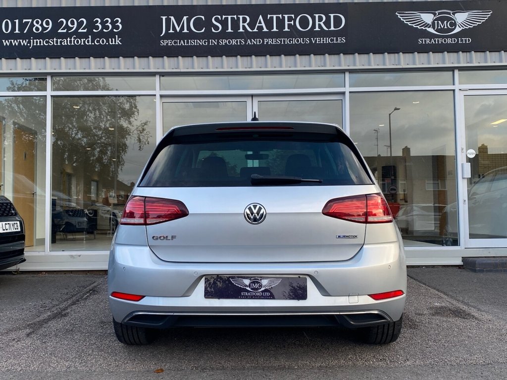 Used Volkswagen Golf 2019 for sale - 76184980: Photo 24