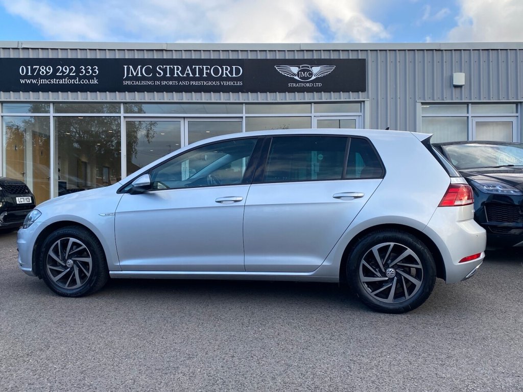 Used Volkswagen Golf 2019 for sale - 76184980: Photo 29