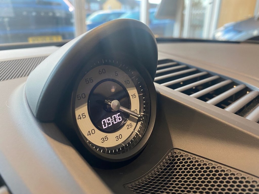 Used Porsche 911 2023 for sale - 77161799: Photo 34