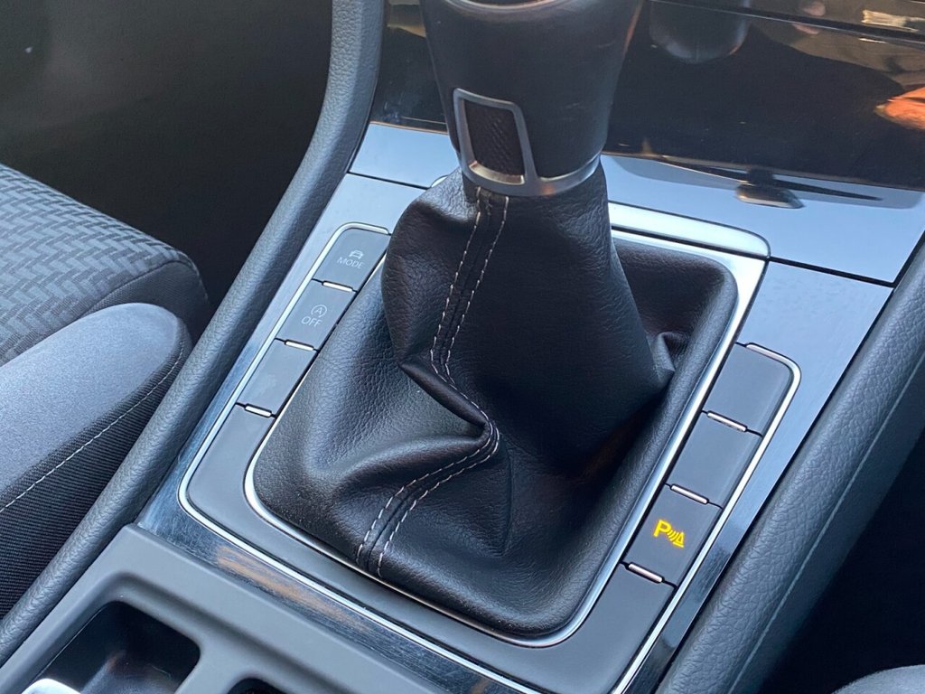 Used Volkswagen Golf 2020 for sale - 76783520: Photo 11