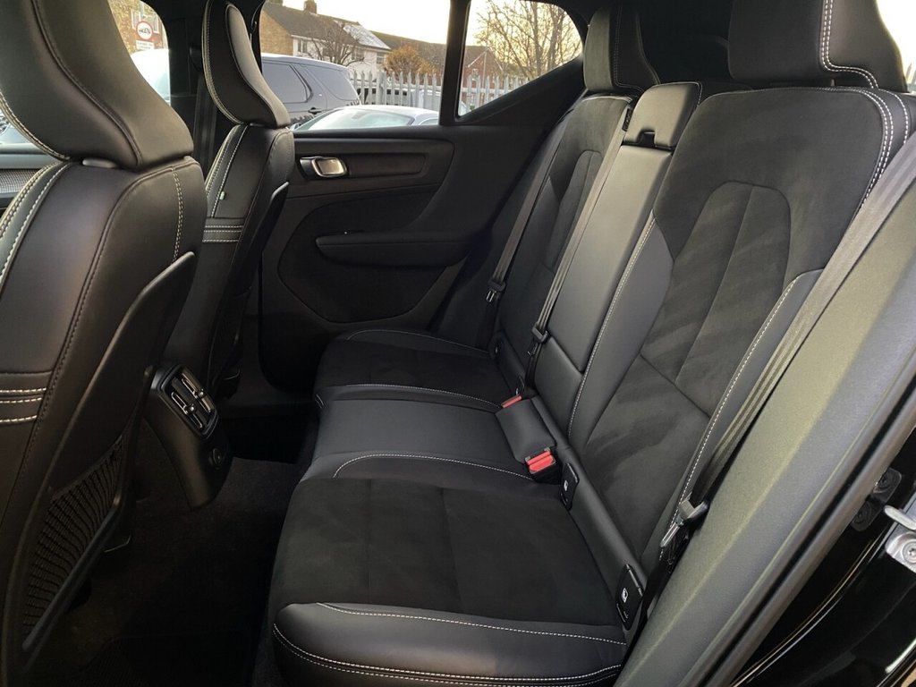 Used Volvo XC40 2021 for sale - 76510216: Photo 29