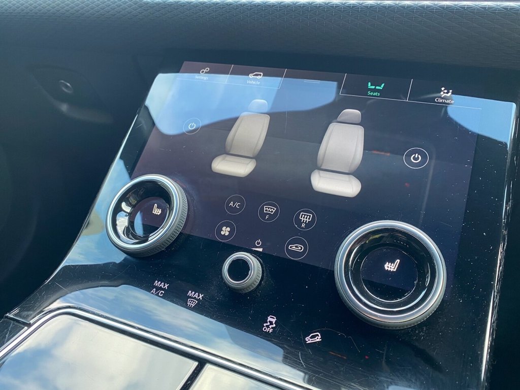 Used Land Rover Range Rover Velar 2018 for sale - 76966192: Photo 13