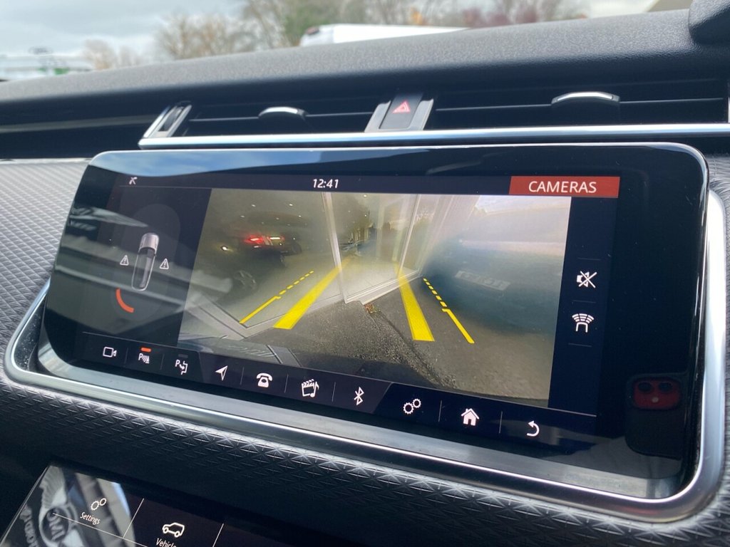 Used Land Rover Range Rover Velar 2018 for sale - 76966192: Photo 17