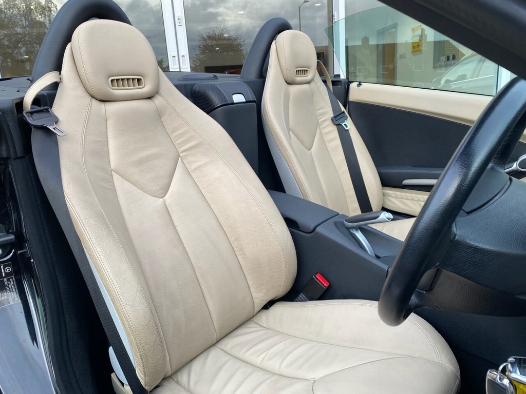 Used Mercedes-Benz SLK 2007 for sale - 76356751: Photo 8