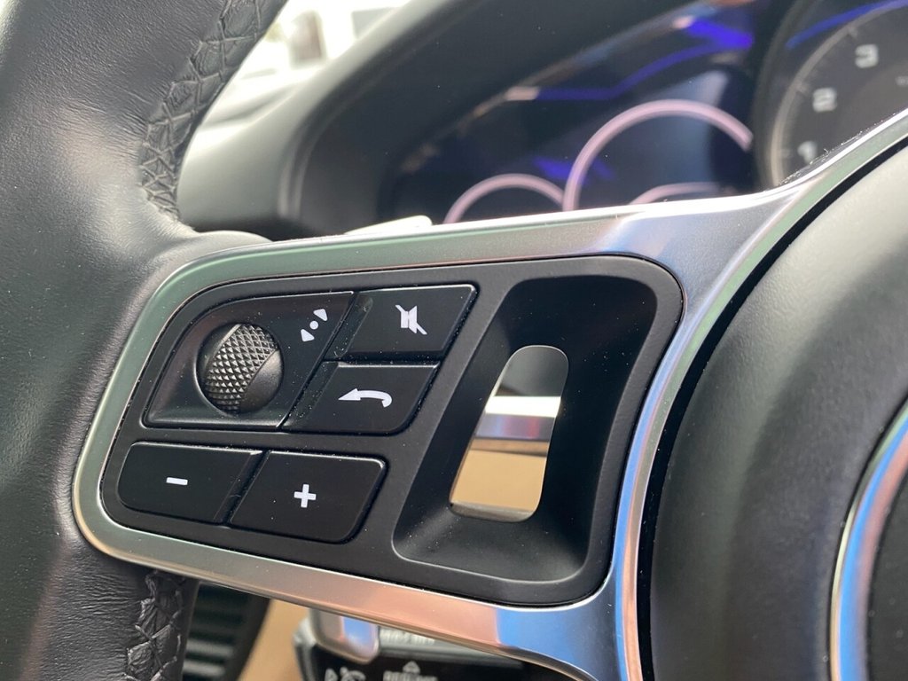 Used Porsche Cayenne 2018 for sale - 76256679: Photo 11