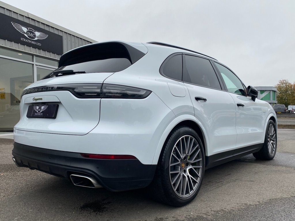 Used Porsche Cayenne 2018 for sale - 76256679: Photo 34