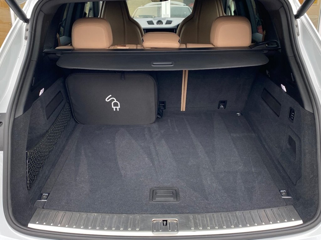 Used Porsche Cayenne 2018 for sale - 76256679: Photo 36