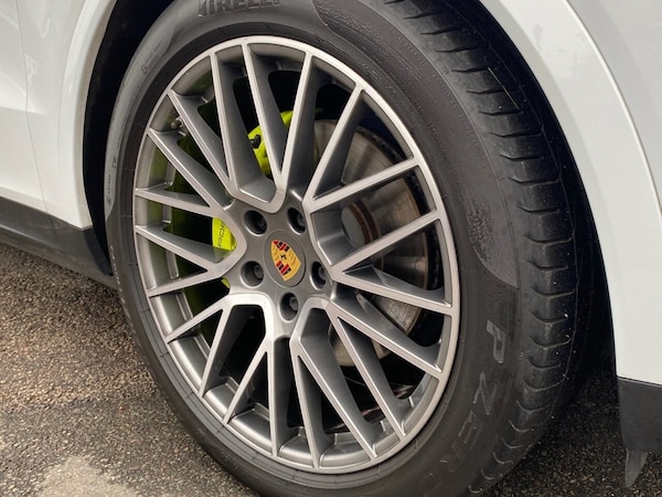 Used Porsche Cayenne 2018 for sale - 76256679: Photo 3