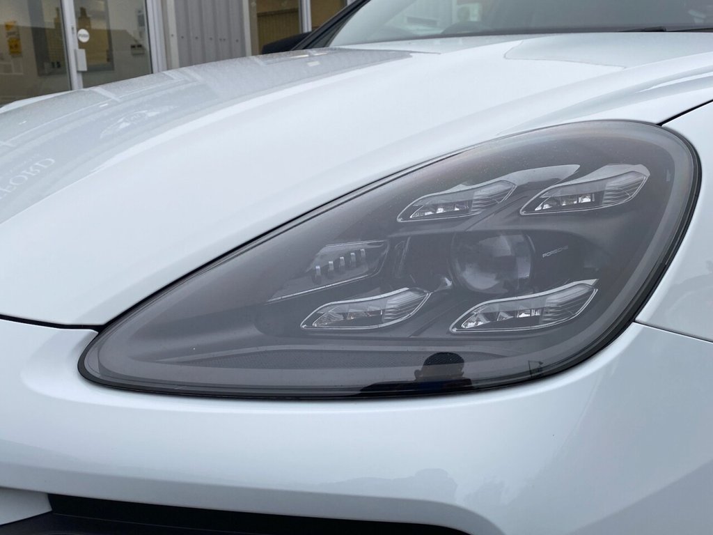 Used Porsche Cayenne 2018 for sale - 76256679: Photo 45