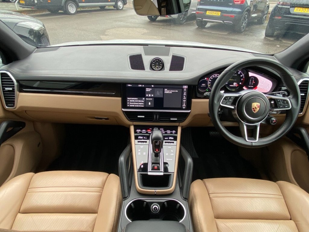 Used Porsche Cayenne 2018 for sale - 76256679: Photo 6