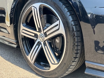 Used Volkswagen Golf 2020 for sale - 79221180: Photo