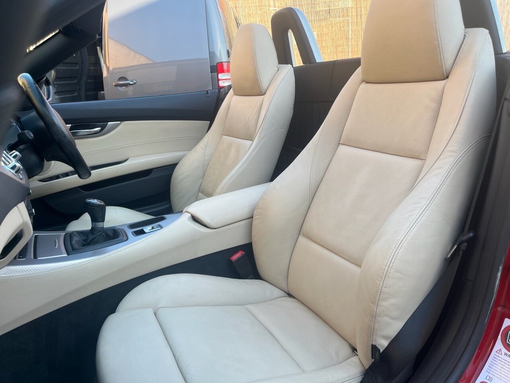 Used BMW Z4 2013 for sale - 77941788: Photo 10