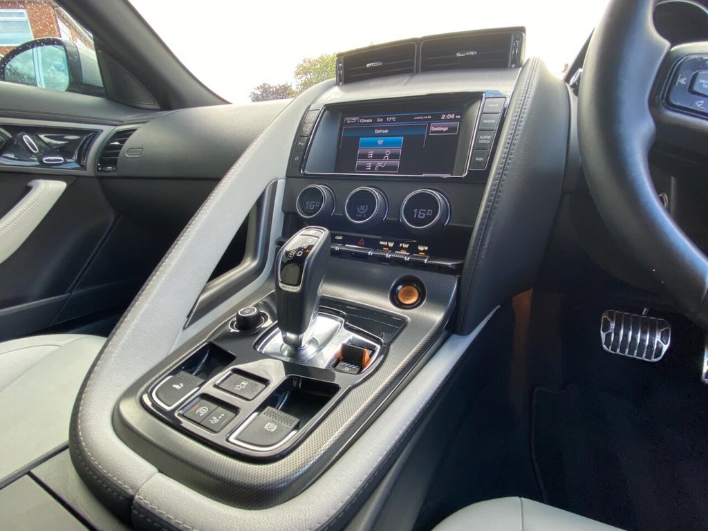 Used Jaguar F-Type 2013 for sale - 76367504: Photo 12