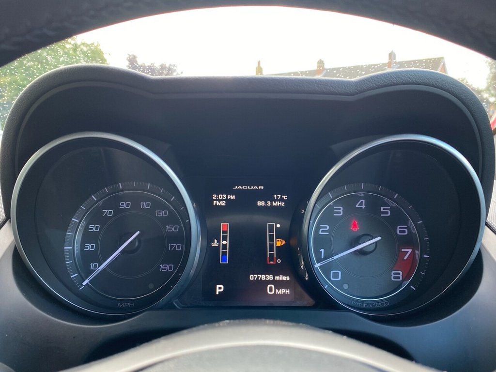 Used Jaguar F-Type 2013 for sale - 76367504: Photo 13