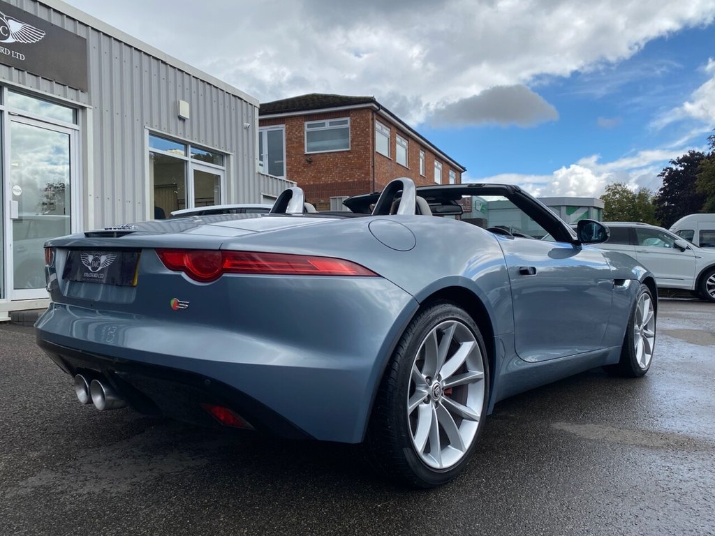 Used Jaguar F-Type 2013 for sale - 76367504: Photo 22