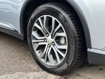 Used Mitsubishi Outlander 2017 for sale - 77571554: Photo