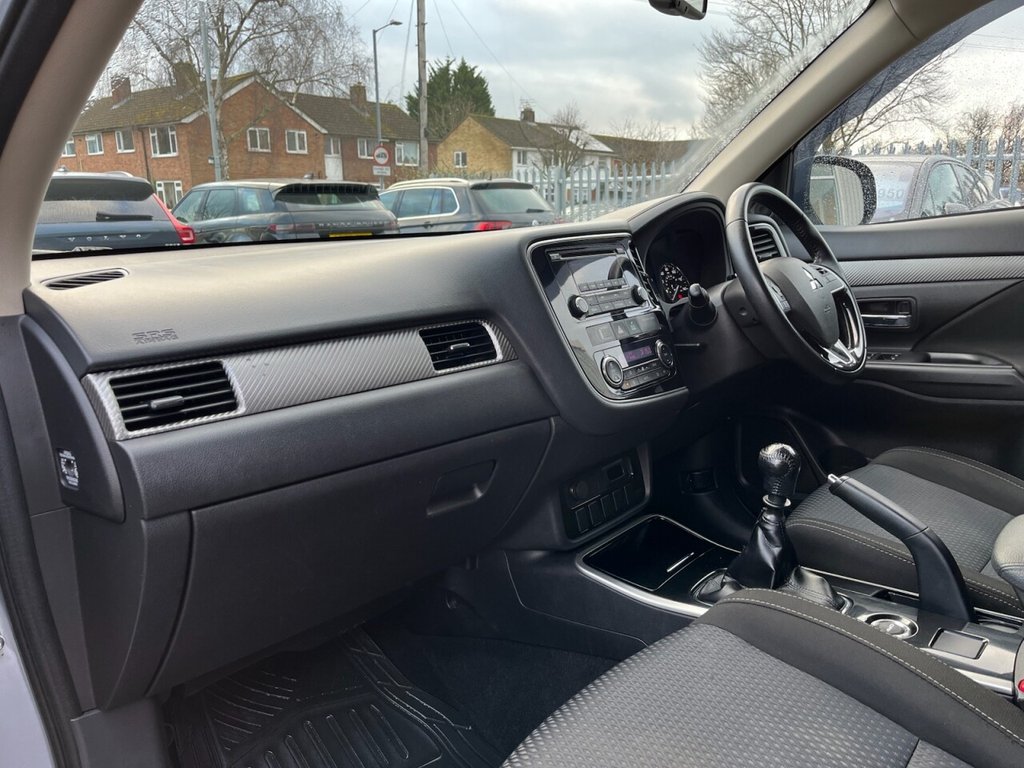 Used Mitsubishi Outlander 2017 for sale - 77571554: Photo 8