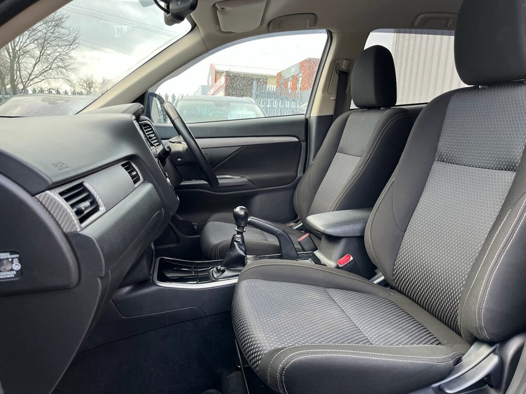 Used Mitsubishi Outlander 2017 for sale - 77571554: Photo 9