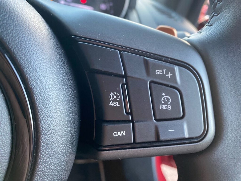 Used Jaguar F-Type 2014 for sale - 76698709: Photo 11