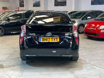 Used Toyota Prius 2017 for sale - 79405264: Photo