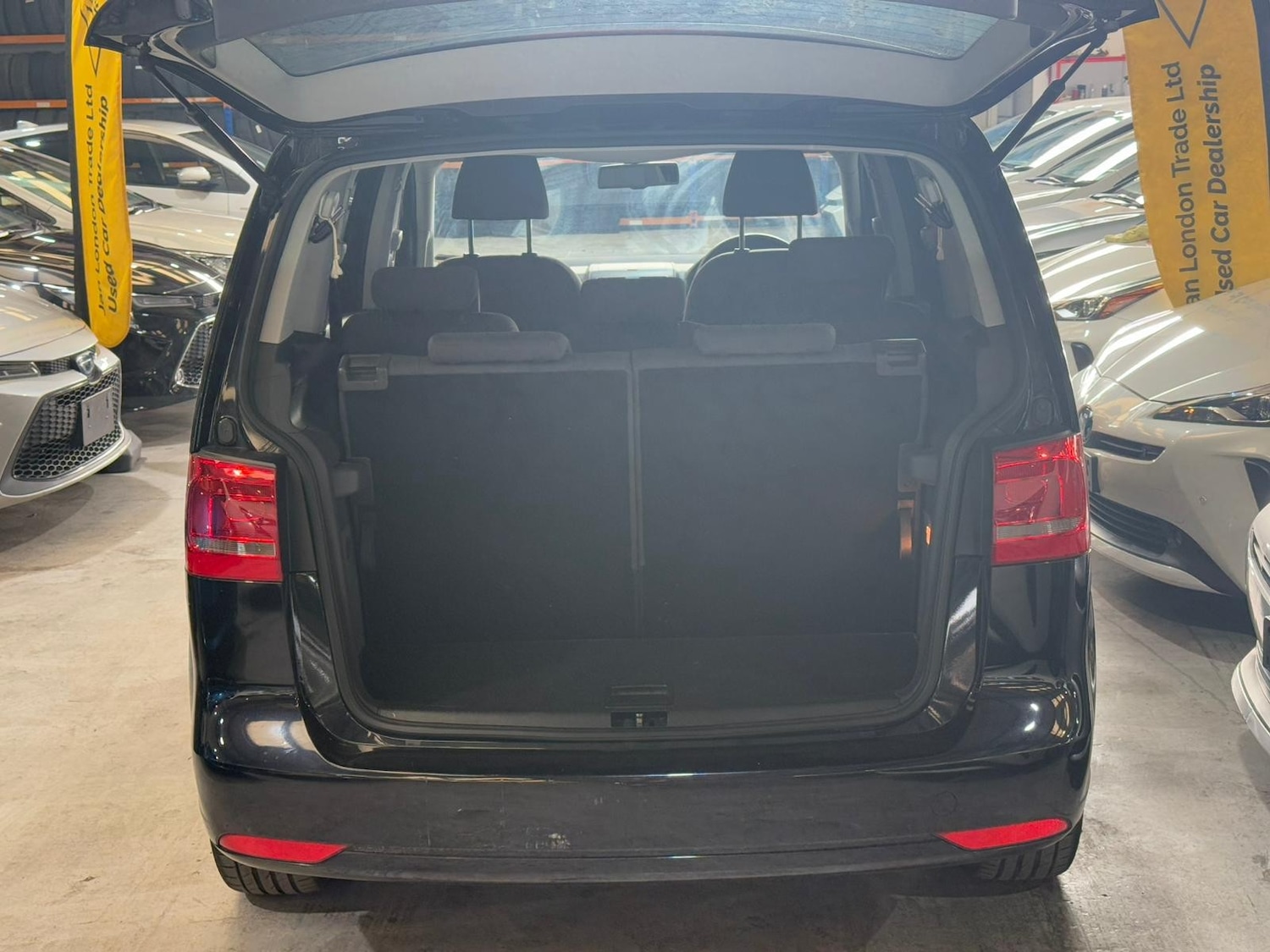 Used Volkswagen Touran 2025 for sale - 76324503: Photo 16