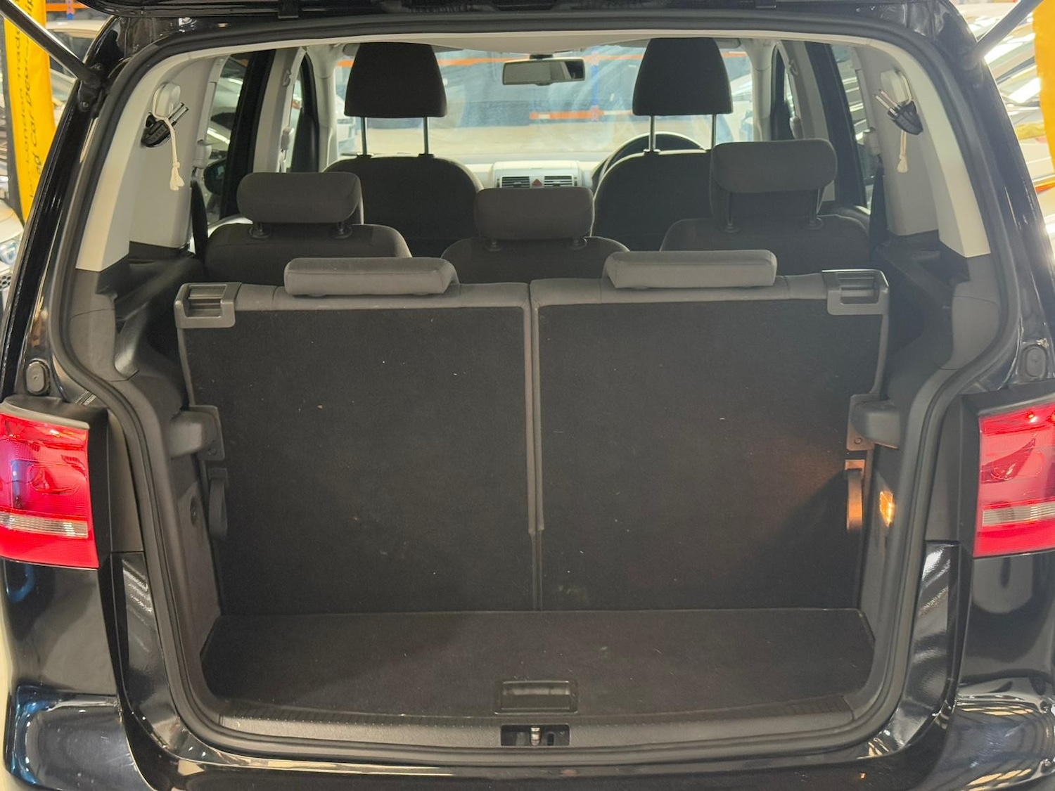 Used Volkswagen Touran 2025 for sale - 76324503: Photo 17