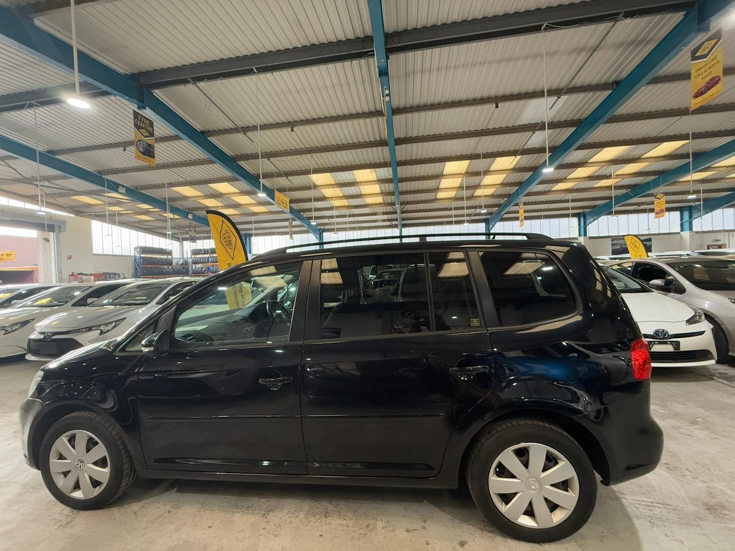 Used Volkswagen Touran 2025 for sale - 76324503: Photo 7