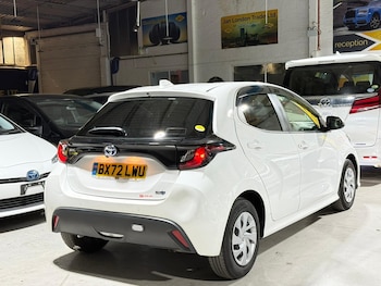 Used Toyota Yaris 2022 for sale - 78377867: Photo
