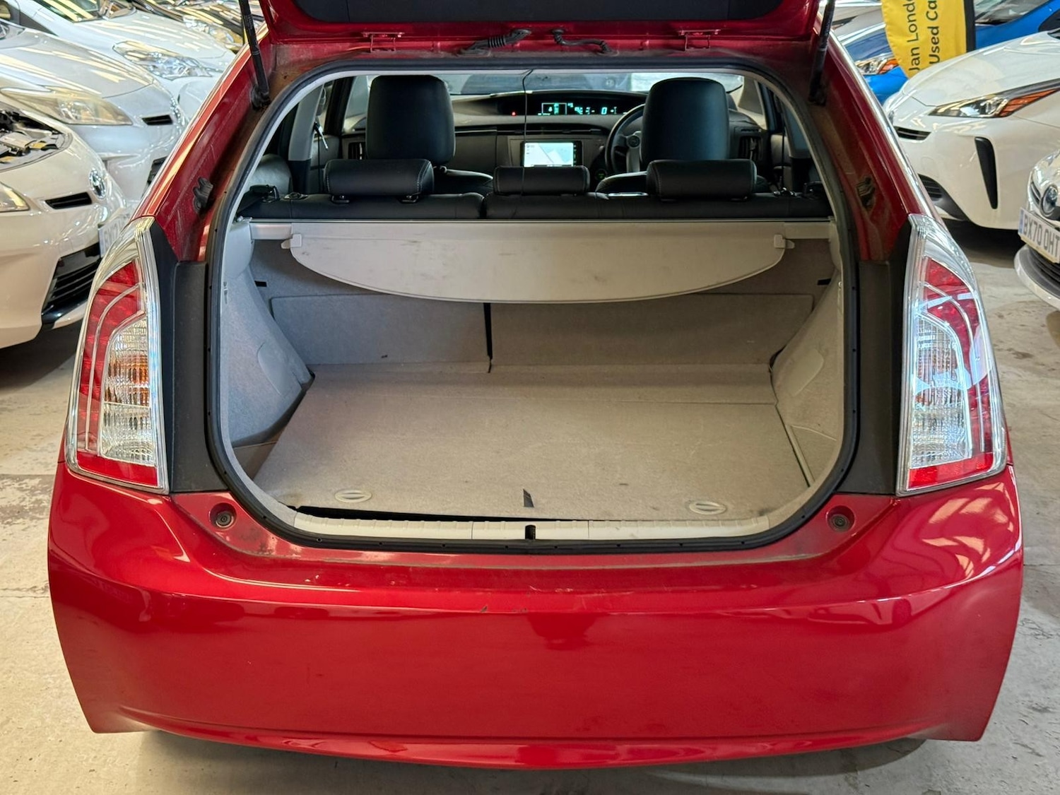 Used Toyota Prius for sale - 76901617: Photo 17